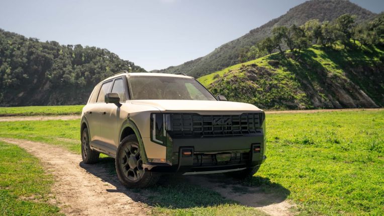 xehay_kia20telluride202027_190326_9