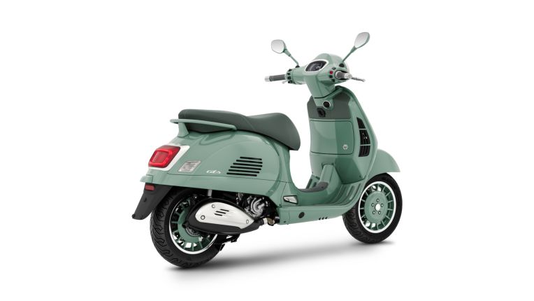 xehay_vespa202026_160526_10