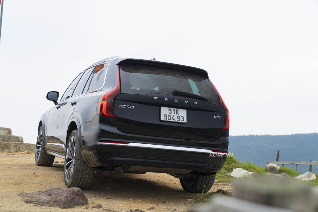 xehay_xc90_130626_10
