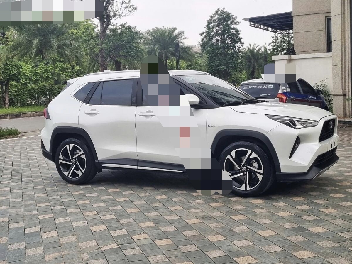  Ảnh thực tế một chiếc xe được rao bán.