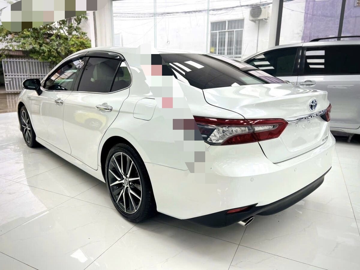  Ảnh thực tế một chiếc xe được rao bán.