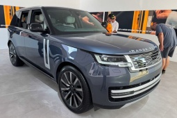 av-1784397672-938-width740height495 Range Rover phiên bản thuần điện lộ diện trước ngày ra mắt