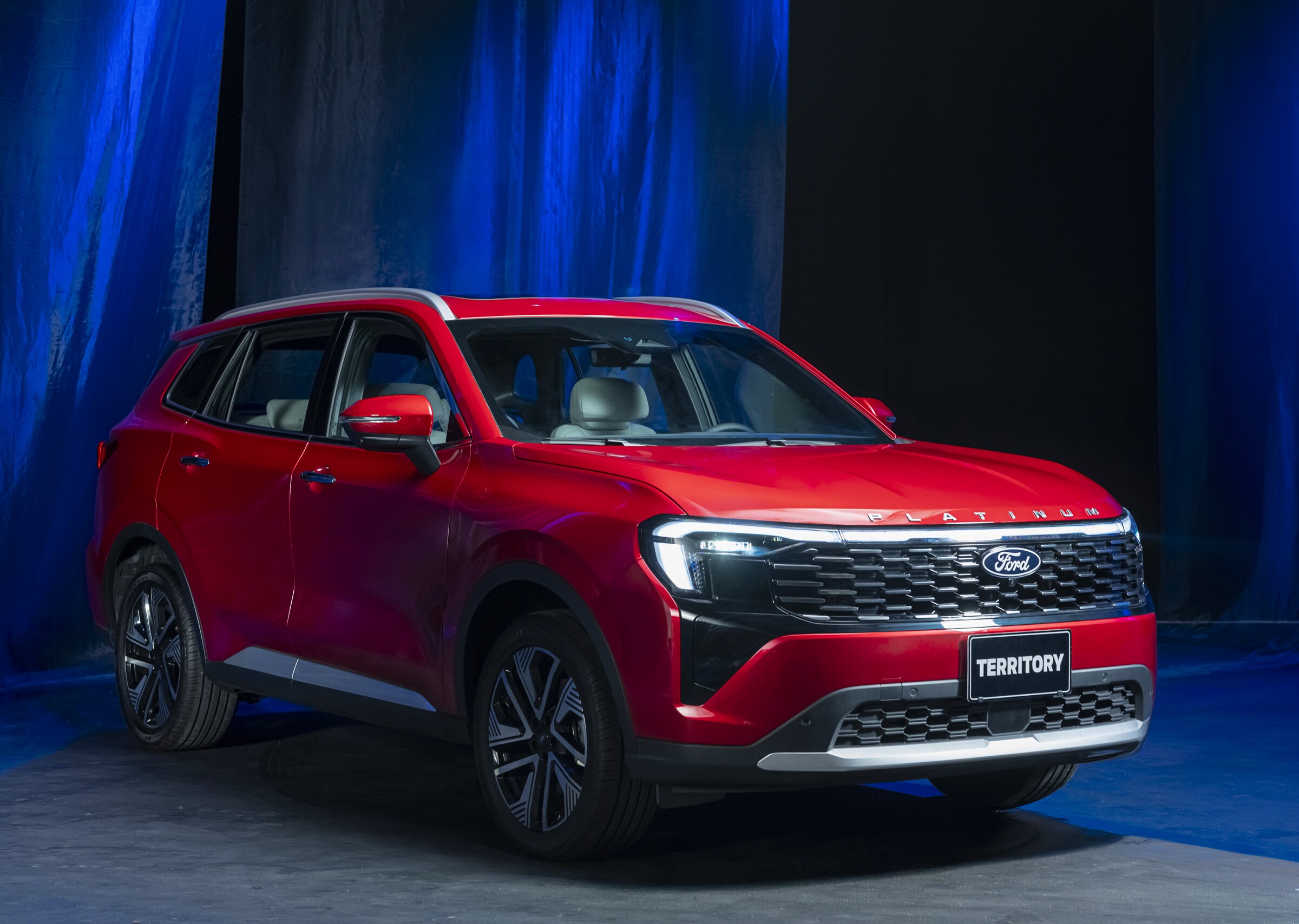 Platinum phiên bản cao cấp nhất của dòng xe C-SUV Territory tại Việt Nam. 