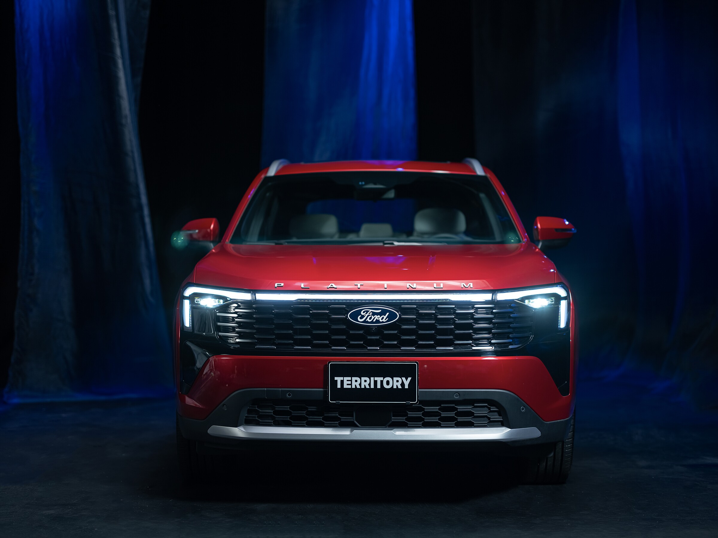 Ford Việt Nam chính thức giới thiệu Territory Platinum.
