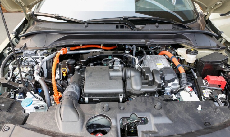 honda1-2-1784243345-918-width740height442 Mổ xẻ ưu nhược điểm của bộ tứ SUV đang nổi hiện nay - 2