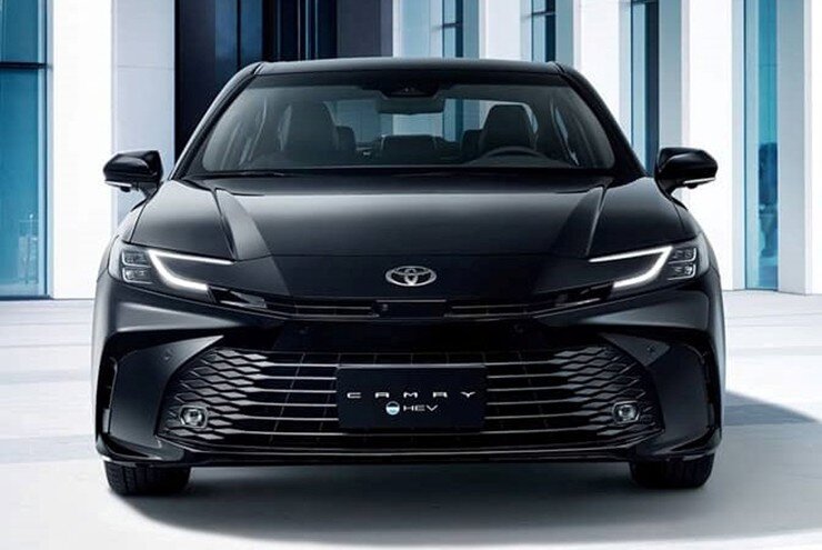 khai-tu-ban-may-xang-camry-hev-vo-tinh-phan-loai-lai-camryhev5-1784544129-350-width740height495 Khai tử bản máy xăng: Camry HEV vô tình phân loại lại "đẳng cấp" sếp Việt? - 1