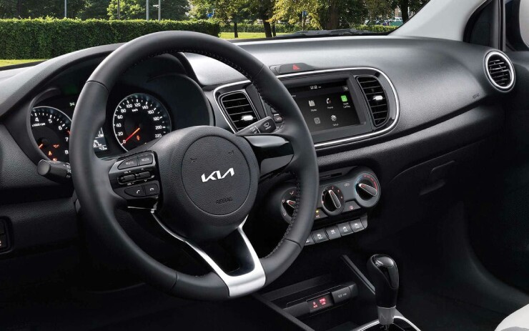 kia3-1784421554-360-width740height463 Các sedan hạng B giá bình dân, tiết kiệm xăng, đáng mua hiện nay - 11