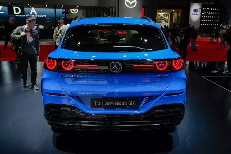 mercedes-benz-glc-the-he-moi-nhan-coc-tai-viet-nam-chay-hon-700-km-lan-sac-2-1785325706-746-width740height493 Mercedes-Benz GLC thế hệ mới nhận cọc tại Việt Nam, chạy hơn 700 km/lần sạc - 6