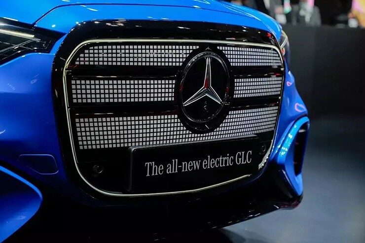 mercedes-benz-glc-the-he-moi-nhan-coc-tai-viet-nam-chay-hon-700-km-lan-sac-3-1785325706-332-width740height493 Mercedes-Benz GLC thế hệ mới nhận cọc tại Việt Nam, chạy hơn 700 km/lần sạc - 2