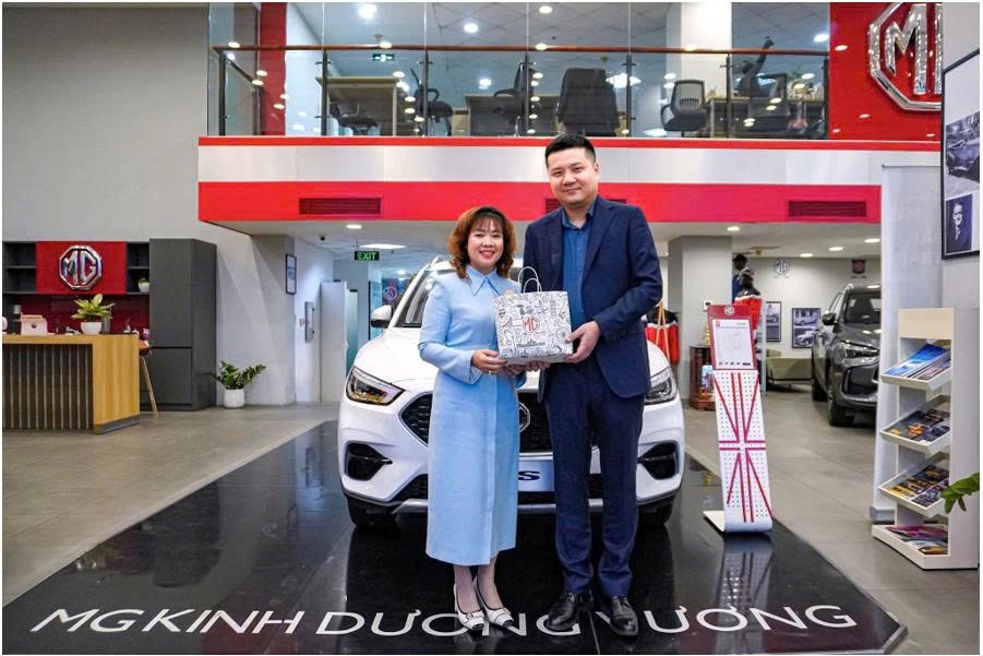 mg-viet-nam-bo-nhiem-tong-giam-doc-moi-huong-den-giai-doan-phat-trien-dot-pha-z7875961910661_91f1a56cf81306b7aa2080805bdd7b5a-1779969886-170-width901height601 MG Việt Nam định hướng đẩy mạnh việc làm phong phú danh mục sản phẩm, đưa về các dòng xe chất lượng cao với công nghệ tiên tiến nhất, đồng thời nâng cao tiêu chuẩn dịch vụ hậu mãi.