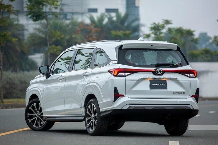to3-1783291477-447-width740height494 Ưu nhược điểm của Honda BR-V khi đối sánh Toyota Veloz Cross - 11