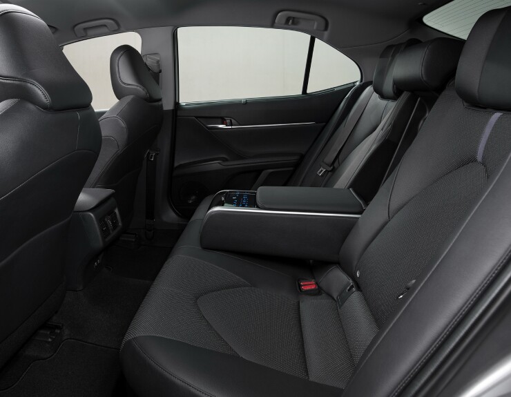 Hyundai Tucson và Toyota Camry Hybrid: Đâu là lựa chọn tốt hơn? - 11