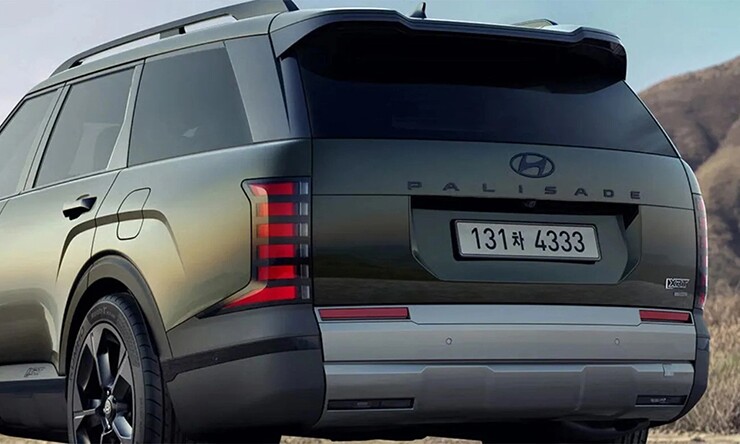 12-1787882047-572-width740height444 Hyundai Palisade 2027 hóa "chuyên cơ mặt đất" với nóc xe nâng 240 mm - 17