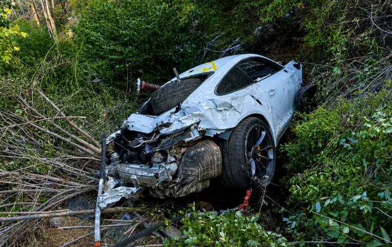 2-1787629289-154-width764height482 Porsche 911 GT3 RS tại đây đã khiến công tác cứu hộ kéo dài.