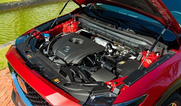 5-1-1785774017-880-width740height433 Mazda CX-5 2026 vẫn sử dụng khối động cơ xăng SkyActiv-G với 2 tuỳ chọn 2.0L và 2.5L.