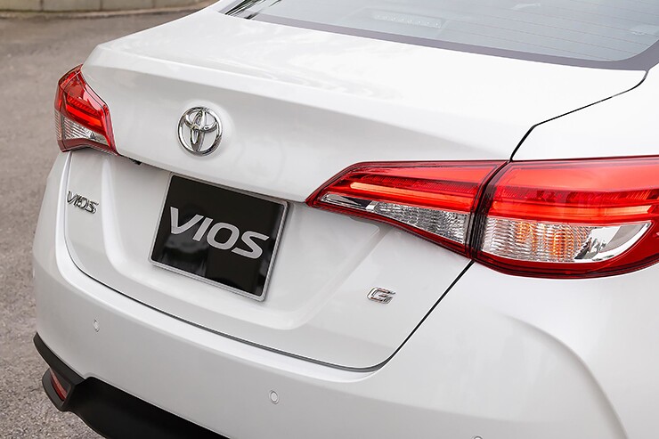 7-1786534464-284-width740height493 Giá xe Toyota Vios tháng 8/2026, ưu đãi 100% lệ phí trước bạ - 6