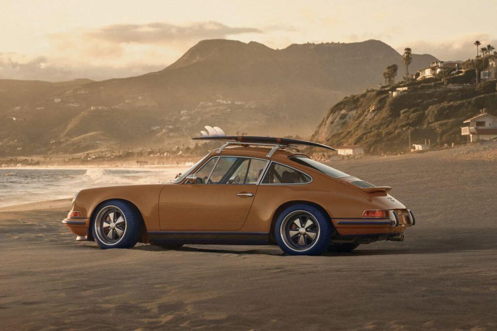 Porsche 911 xa xỉ dành cho giới siêu giàu khi kết hợp với hãng LV - 2