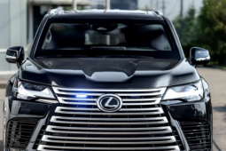 Bản độ Lexus LX 700 bọc thép chống được đạn súng trường AK-47