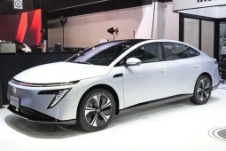 Hai ông lớn Honda và Nissan bắt tay phát triển xe điện mới