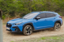 Subaru Crosstrek có gì đặc biệt ngoài hệ dẫn động AWD?
