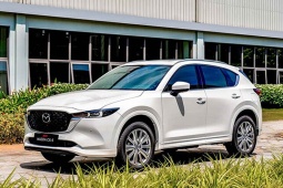av-1785773985-374-width740height495 Mazda CX-5 VIN 2026 bản tiêu chuẩn giảm giá còn 666 triệu đồng