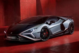 av-1786983411-552-width740height495 Lamborghini ra mắt toàn cầu siêu xe Revuelto phiên bản SV
