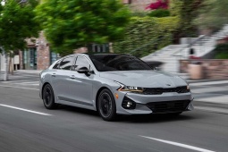 Giá xe KIA K5 tháng 7/2026, ưu đãi 10 triệu đồng tất cả phiên bản