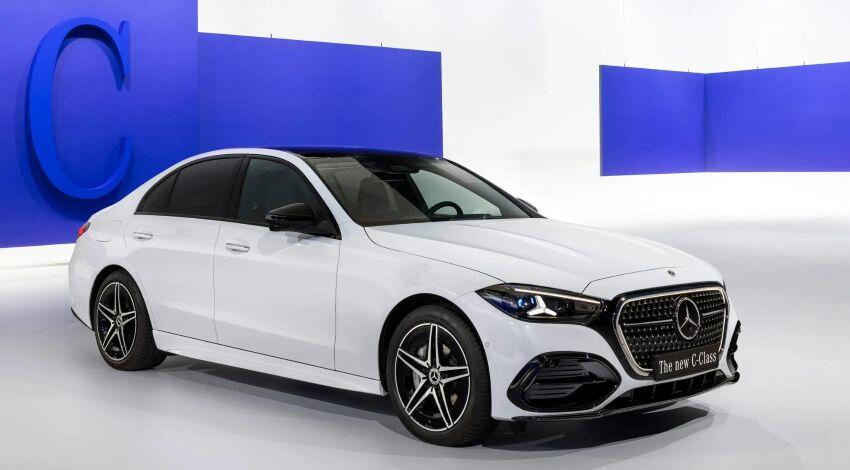 C-Class mới có thêm thiết kế mâm 18 inch mới cùng hai tùy chọn mâm AMG 19 inch.