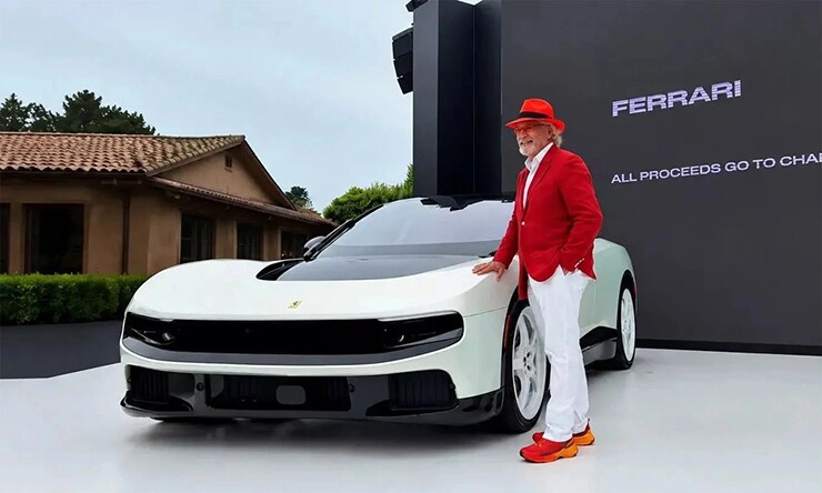 Tỷ phú Herbert Wertheim bên cạnh chiếc xe điện Ferrari Luce mà ông vừa đấu giá thành công (Ảnh: Supercarfor.sale/IG)
