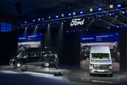 Ford Transit thế hệ mới ra mắt thị trường Việt, giá bán từ 905 triệu đồng