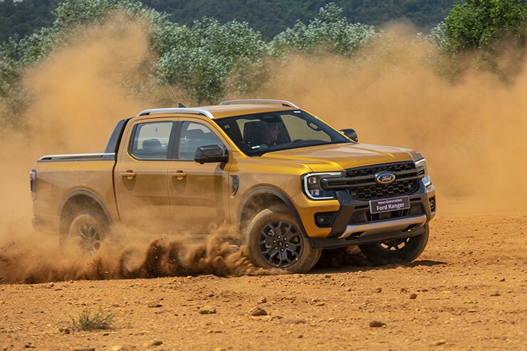 gia-xe-ford-ranger-cap-nhat-thang-8-2026-15-1787828888-309-width740height493 Giá xe Ford Ranger cập nhật tháng 8/2026 - 11