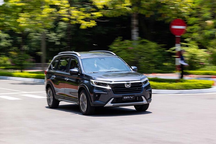Giá xe Honda BR-V tháng 8/2026, bản L giảm 100% lệ phí trước bạ - 1