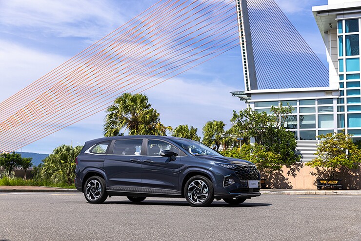 Giá xe Hyundai Custin tháng 8/2026, MPV cỡ trung từ 820 triệu đồng - 2