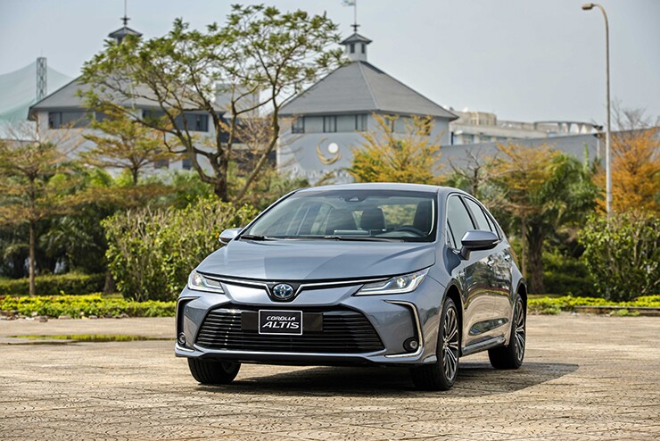 gia-xe-toyota-corolla-altis-moi-nhat-thang-8-2026-4-1785937957-260-width740height494 Giá xe Toyota Corolla Altis mới nhất tháng 8/2026 - 2