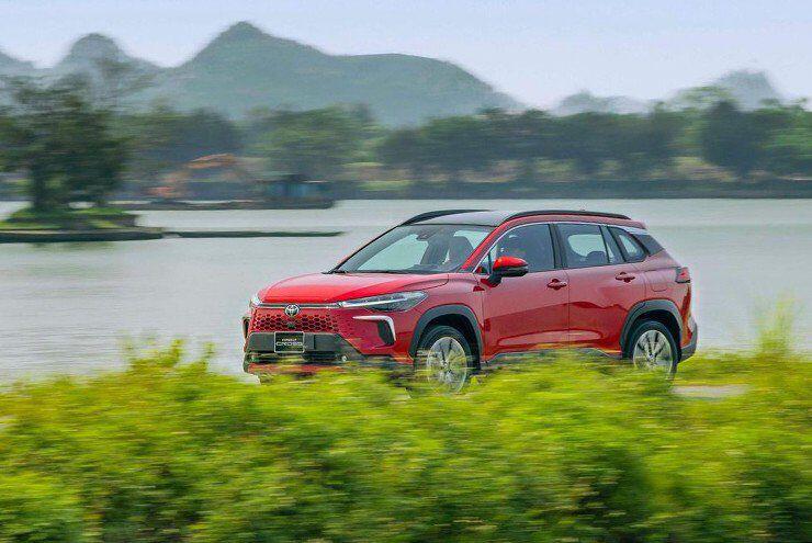 Giá xe Toyota Corolla Cross lăn bánh tháng 8/2026 - 6