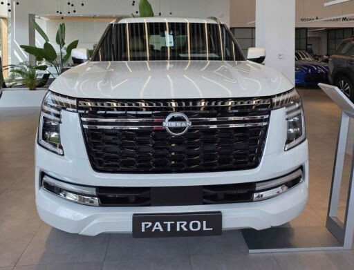 Lộ Nissan Patrol, về thị trường Việt vào tháng 10 - 1