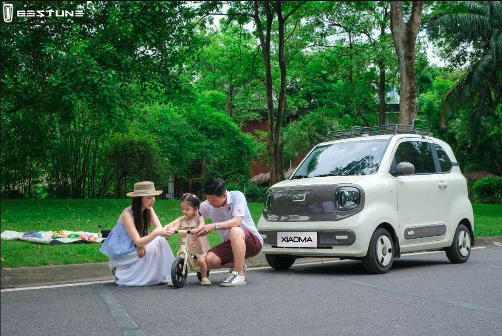 Bestune Xiaoma được trang bị nhiều tiện nghi hiếm thấy trong phân khúc xe điện dưới 200 triệu đồng.