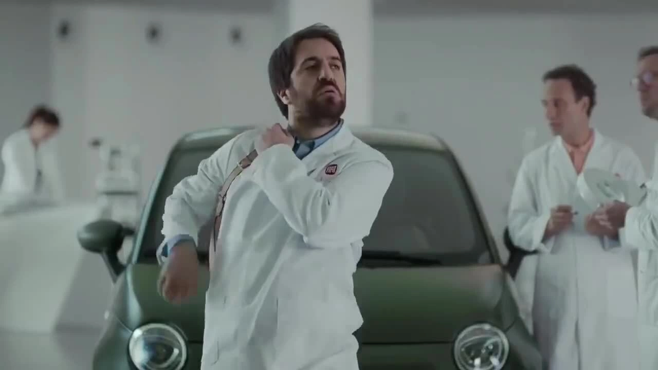 Quảng cáo Fiat 500S năm 2016