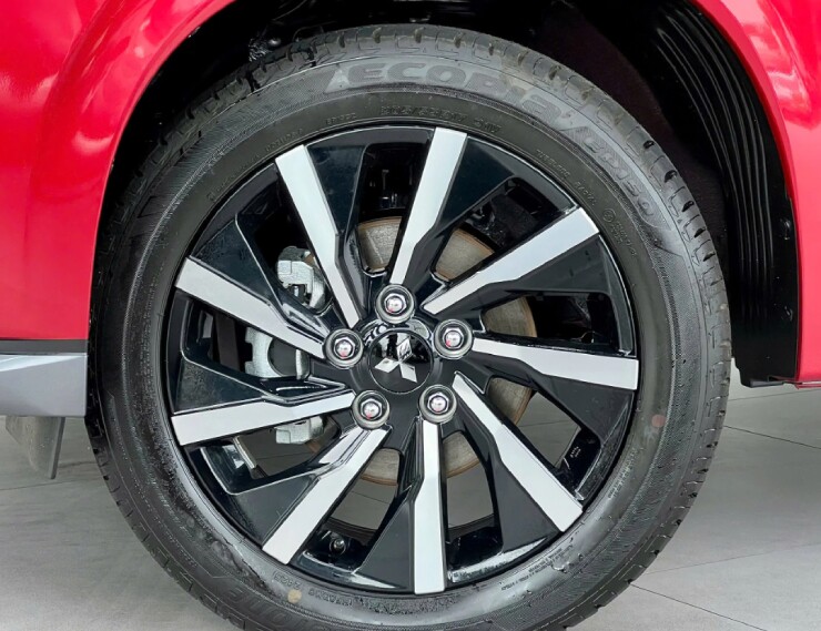 thich-xe-mpv-gia-dinh-can-nhac-gi-khi-chon-mitsubishi-xpander-mit1-3-1786919920-744-width740height569 Thích xe MPV gia đình, cân nhắc gì khi chọn Mitsubishi Xpander? - 3