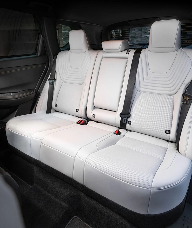 14-1790272283-136-width740height881 Ra mắt Nissan X-Trail Hybrid 2027, trang bị AWD tiêu chuẩn, chỉ tốn 6,2 lít/100km - 13
