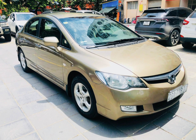 1788341287-7a0f943e3a-anh-man-hinh-2026-08-30-luc-340-width740height531 Honda Civic 1.8 AT 2008.