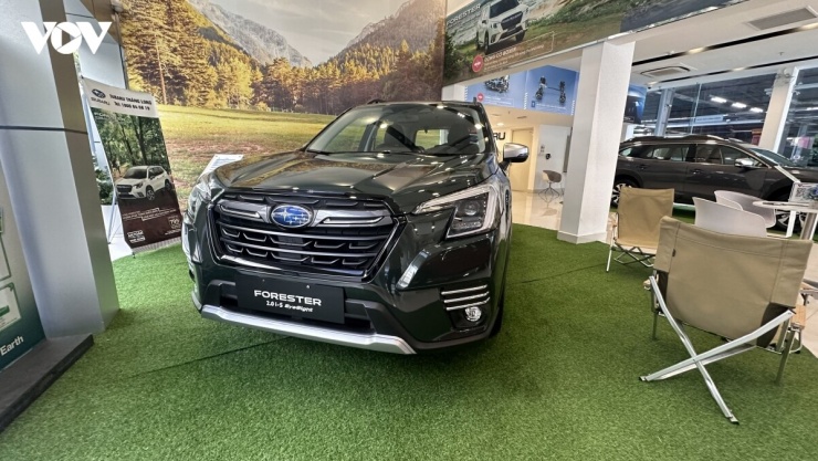 Thị trường ô tô tháng 9 sôi động với mức giảm giá tới 360 triệu đồng của Subaru Forester.