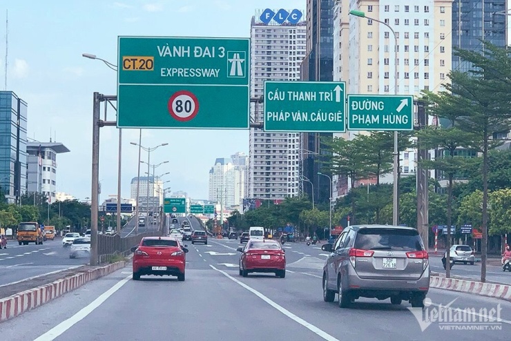 Đường Vành đai 3 trên cao đang được Cục CSGT đề xuất phương án cho chạy cả trên làn dừng khẩn cấp. Ảnh: Hoàng Hiệp