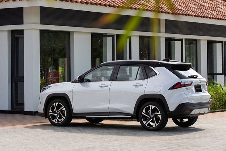 1789702637-b00b8c0599-4-toyota-yaris-cross-hev-3809-width740height494 Toyota Việt Nam tăng ưu đãi đối với dòng Yaris Cross hybrid. Ảnh: TMV