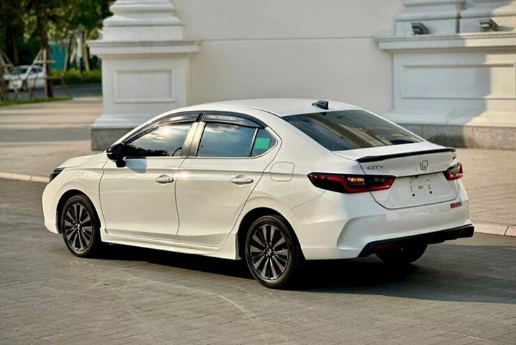 Giảm giá là động thái cho thấy Honda sắp tung phiên bản mới của City?