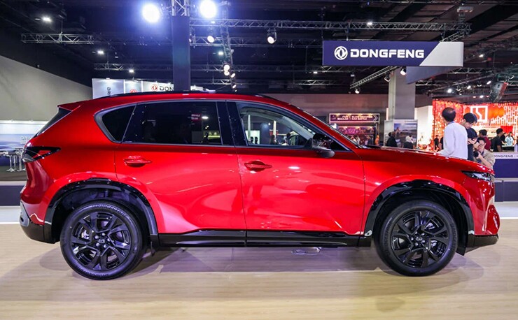 2-1788940031-681-width740height458 Mazda CX-5 thế hệ mới có màn “lột xác” mạnh: Lớn hơn, thêm loat công nghệ - 2