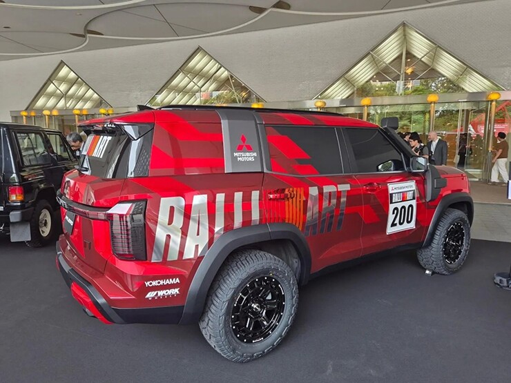 3-1788844388-364-width740height555 Vừa ra mắt, Mitsubishi Pajero 2026 đã có bản off-road siêu ngầu - 4