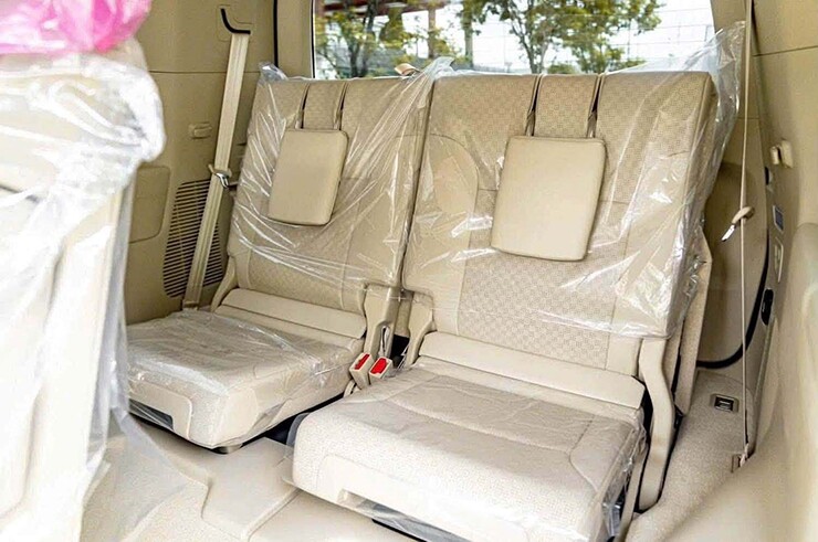 Chưa ra mắt tại Việt Nam, Toyota Land Cruiser Hybrid đã bị đội giá gần 1 tỷ đồng - 6