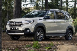 ava7-1787879949-83-width740height495 Giá xe Suzuki XL7 Hybrid tháng 8/2026, giảm 100% lệ phí trước bạ
