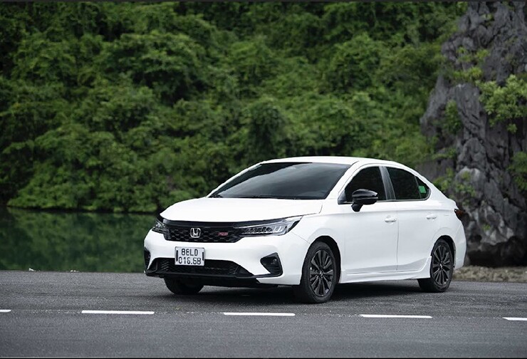 gia-xe-honda-city-thang-9-2026-uu-dai-100-phi-truoc-ba-17-1788552703-872-width740height504 Giá xe Honda City tháng 9/2026, ưu đãi 100% phí trước bạ - 1
